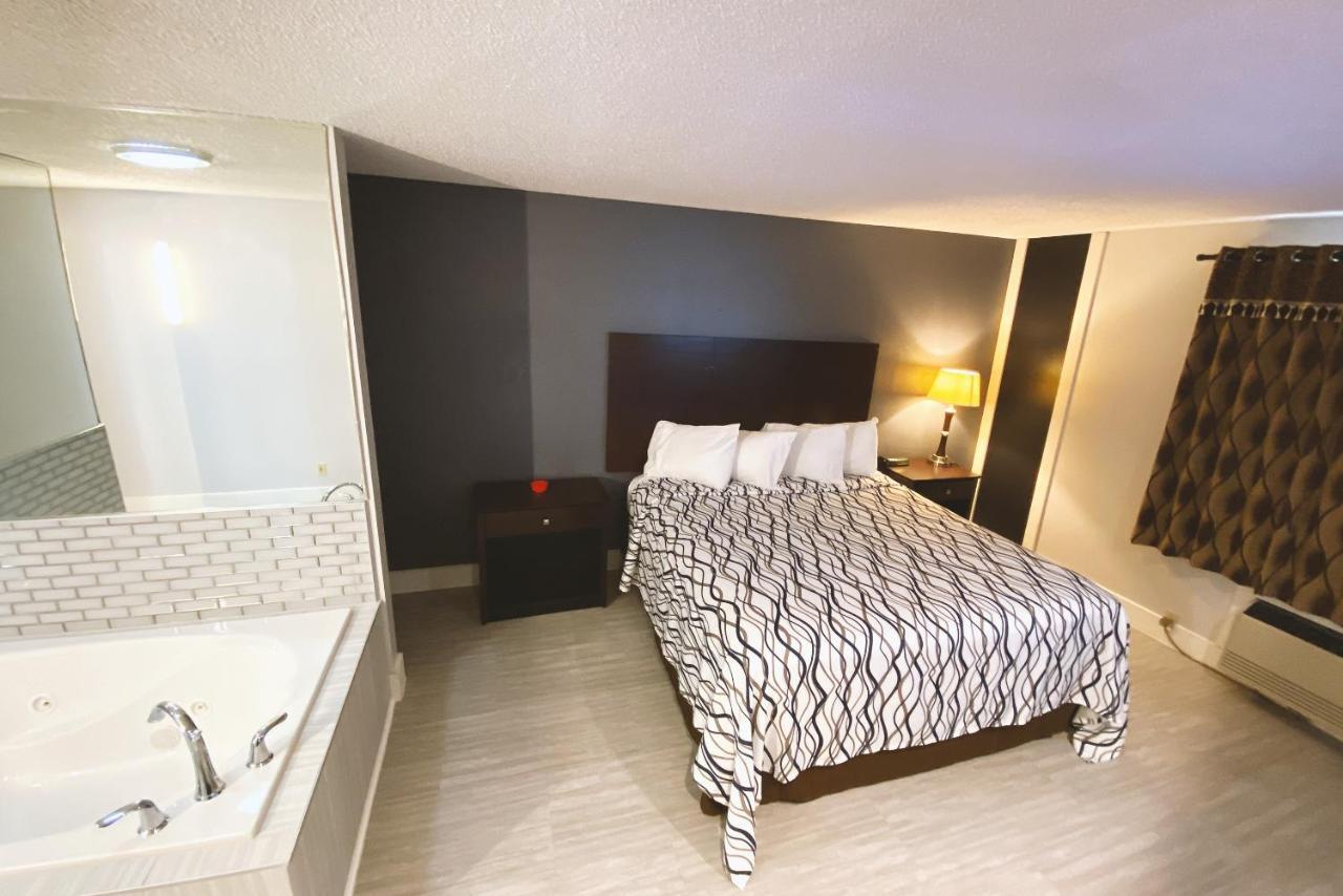 Coratel Inn & Suites By Jasper Hastings 外观 照片