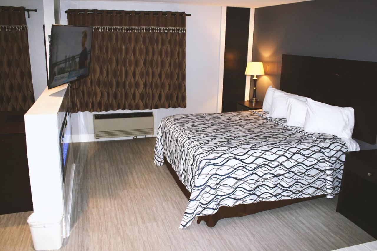 Coratel Inn & Suites By Jasper Hastings 外观 照片