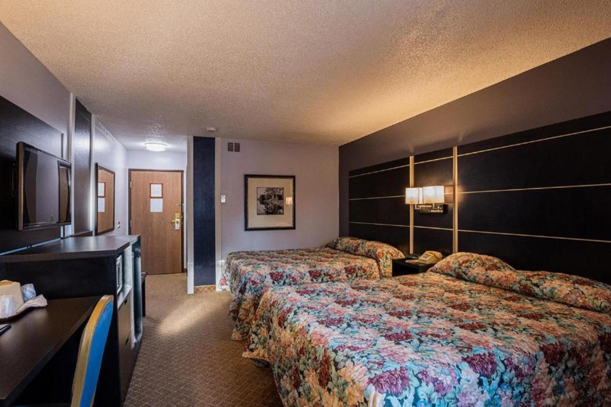 Coratel Inn & Suites By Jasper Hastings 外观 照片